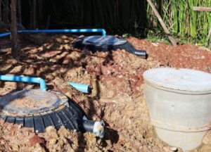 fosa septica din plastic montata in beton